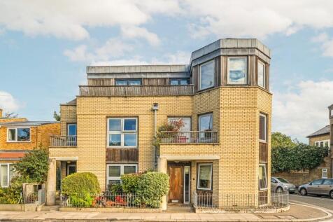 5 bedroom apartment for sale