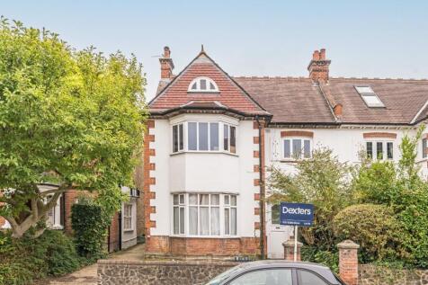 4 bedroom flat for sale