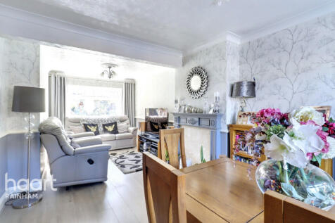 Lakeside, Rainham, RM13 9SN 3 bed semi