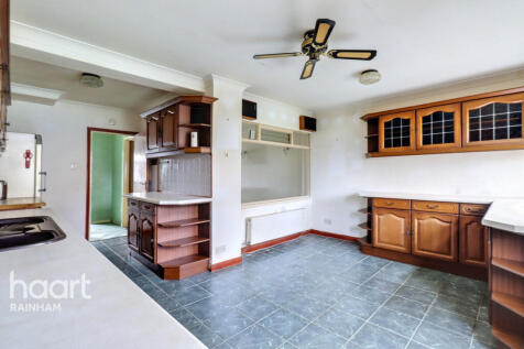 Mygrove Road, Rainham, RM13 9QR 3 bed terraced house for sale