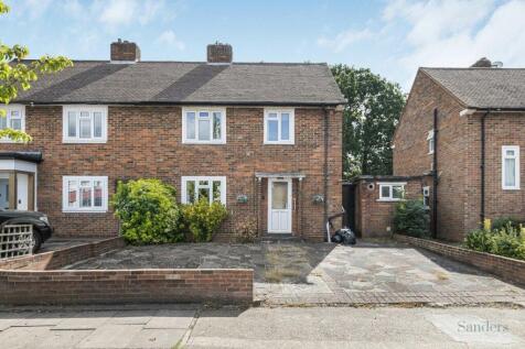 Faringdon Avenue, Bromley BR2 3 bed semi