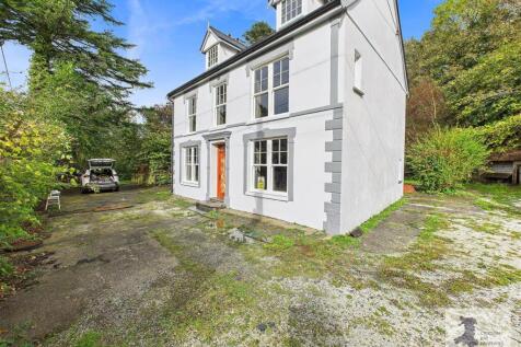 Pontyglasier, Crymych 6 bed detached house for sale