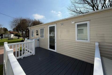 2 bedroom caravan for sale