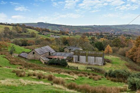 4 bedroom smallholding for sale