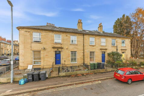 Portland Street, Huddersfield, HD1 5PL 15 bed terraced house for sale