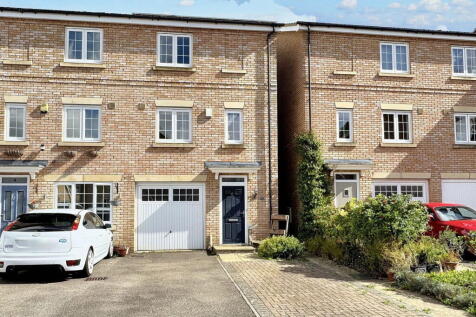 Redshank Close, Soham 3 bed end of terrace house for sale
