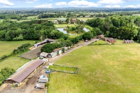 6 bedroom farm house for sale