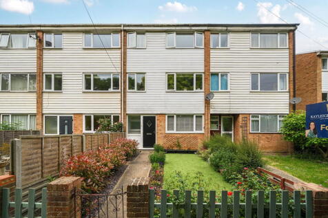 Parkwood Green, Gillingham ME8 4 bed townhouse for sale