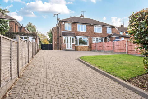 Maidstone Road, Wigmore ME8 3 bed semi