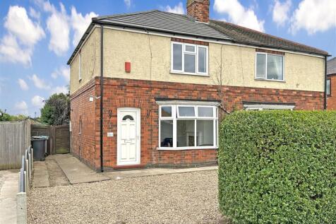 Marsh Lane, Farndon, Newark 3 bed semi