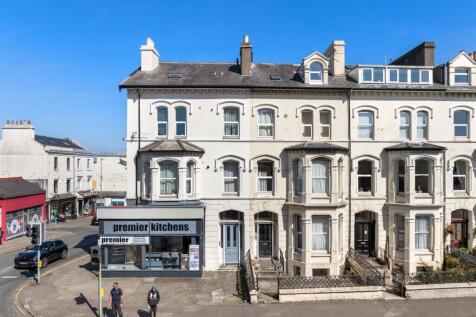 1 bedroom flat for sale