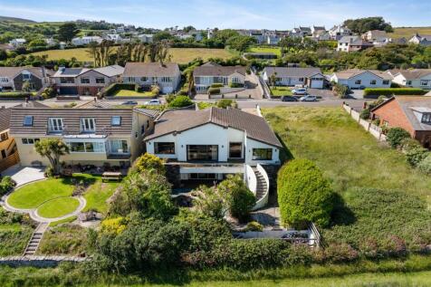 4 bedroom property for sale