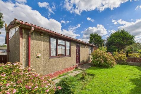 Balmoral Drive, Southport PR9 2 bed detached bungalow for sale