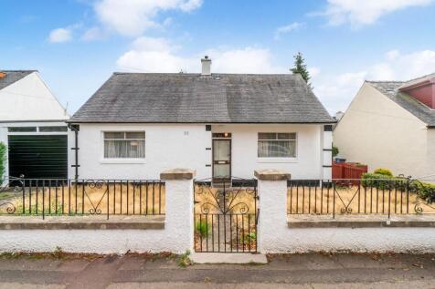 4 bedroom detached bungalow for sale
