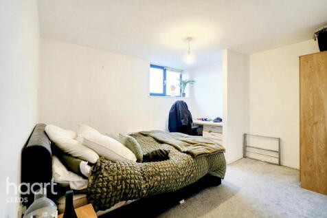Artist Street, Leeds 2 bed apartment for sale
