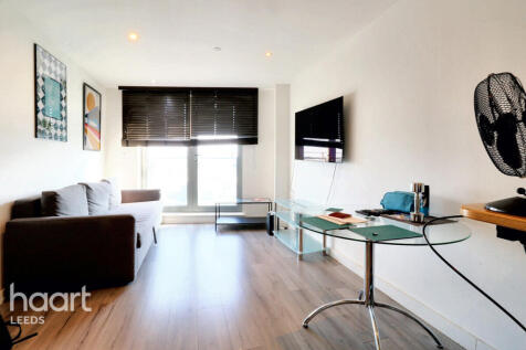 Cross Green Lane, Leeds 2 bed apartment for sale