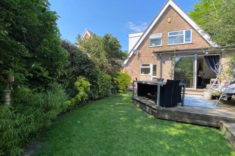 Brookland Drive, Sandbach 3 bed detached house for sale