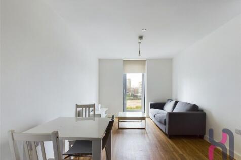 Media City, Michigan Point Tower B... 1 bed flat for sale