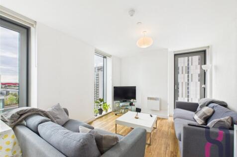 Media City, Michigan Point Tower B... 2 bed flat for sale
