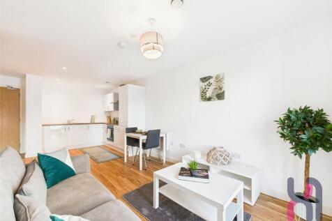 Media City, Michigan Point Tower D... 1 bed flat for sale