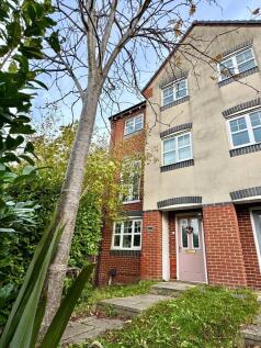 Calgarth Avenue, Warrington... 5 bed terraced house for sale