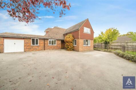 Terrington Close, Northamptonshire NN13 5 bed detached house for sale