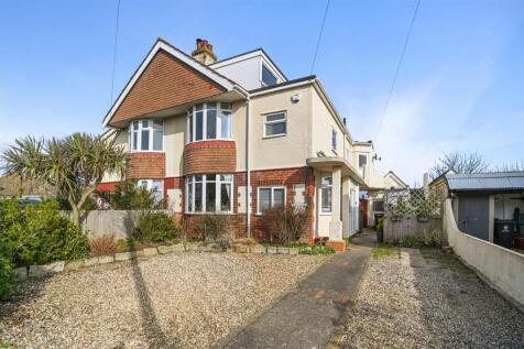 5 bedroom semi-detached house for sale