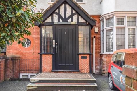Vernon Gardens, Brighton, East Sussex 1 bed flat for sale