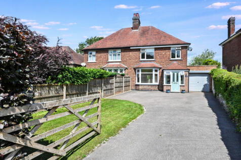 Belper Road, Ashbourne, DE6 3 bed semi