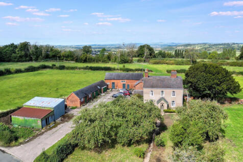 Moisty Lane, Marchington, ST14 5 bed farm house for sale