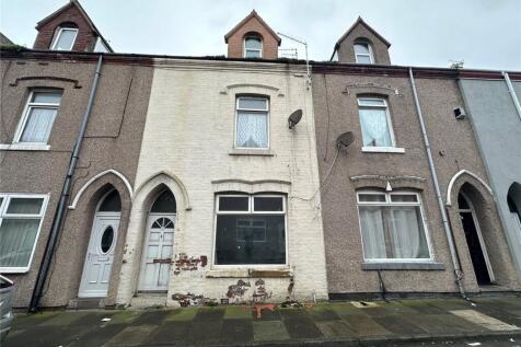 4 bedroom terraced house for sale