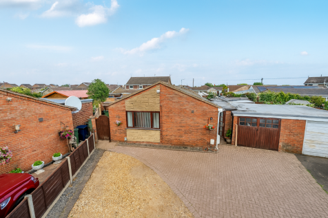 Constable Crescent, Whittlesey... 3 bed detached bungalow for sale