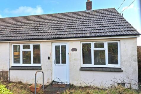 5 Hellescott Road, North Petherwin... 1 bed semi