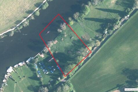 Land at 1 Pound Meadow, North