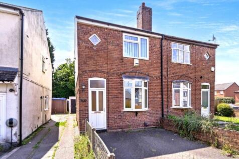 2 Penhallow Drive, Wolverhampton, WV4... 2 bed semi