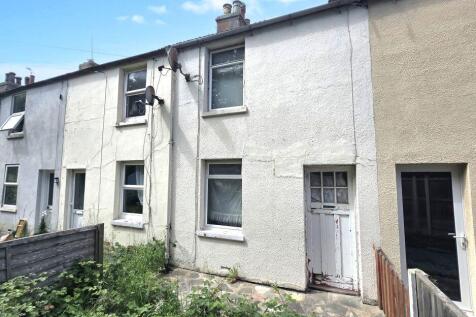 3 Railway Terrace, All Saints Avenue... 2 bed terraced house for sale