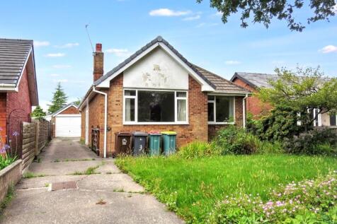9 Mayfield Avenue, Ingol, Preston... 2 bed bungalow for sale