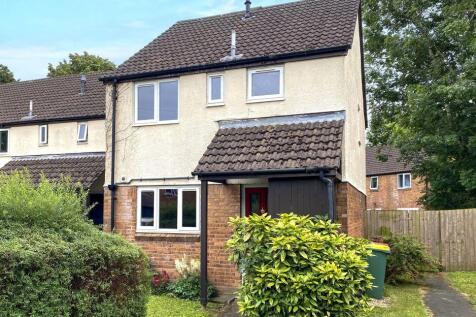 72 Turnfield, Ingol, Preston, PR2 7DL 3 bed end of terrace house for sale