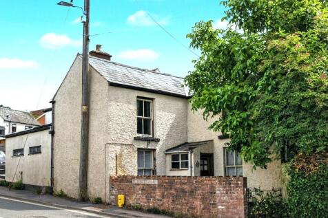 40 St. Whites Road, Cinderford, GL14 3DG 3 bed semi