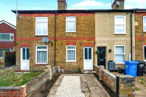 19 Norfolk Park Cottages, Maidenhead... 2 bed terraced house for sale