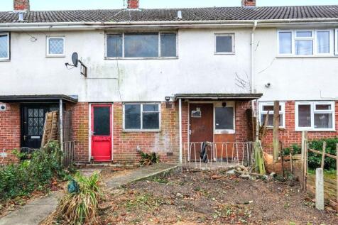 19 Ash Close, Hythe, Southampton... 3 bed terraced house for sale