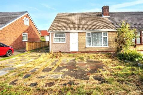 2 bedroom detached bungalow for sale