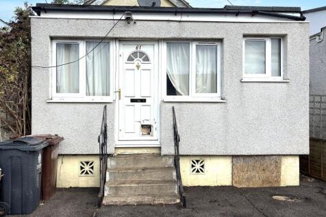 61 Brooklands Gardens, Jaywick... 2 bed detached bungalow for sale
