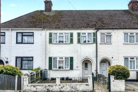 34 Church Road, Benfleet, SS7 4BP 3 bed terraced house for sale