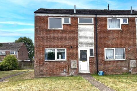 21 Hiles Avenue, Winterton... 3 bed end of terrace house for sale