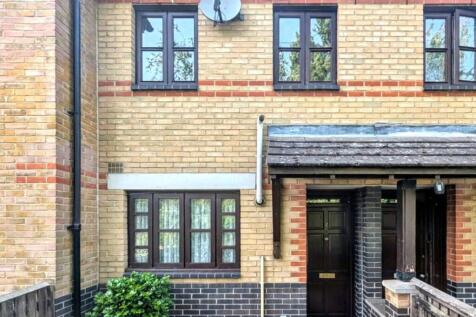 2 Pownsett Terrace, Alder Walk... 2 bed terraced house for sale