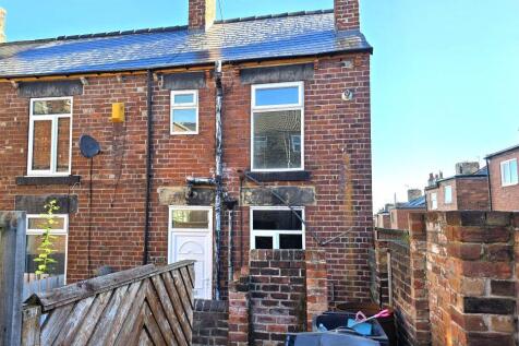 2 bedroom end of terrace house for sale