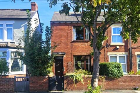 70 Gladstone Street, Normanton, WF6 2HJ 3 bed end of terrace house for sale