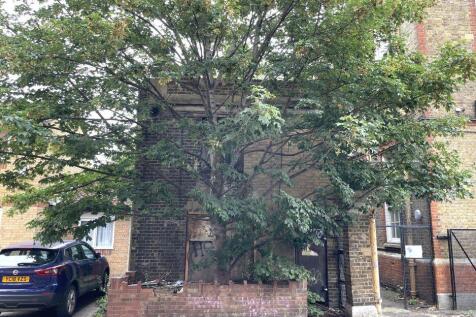 15 Stanley Street, New Cross, SE8 4BN 3 bed detached house for sale