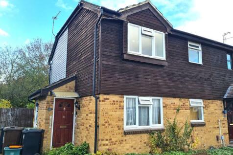 2 bedroom end of terrace house for sale